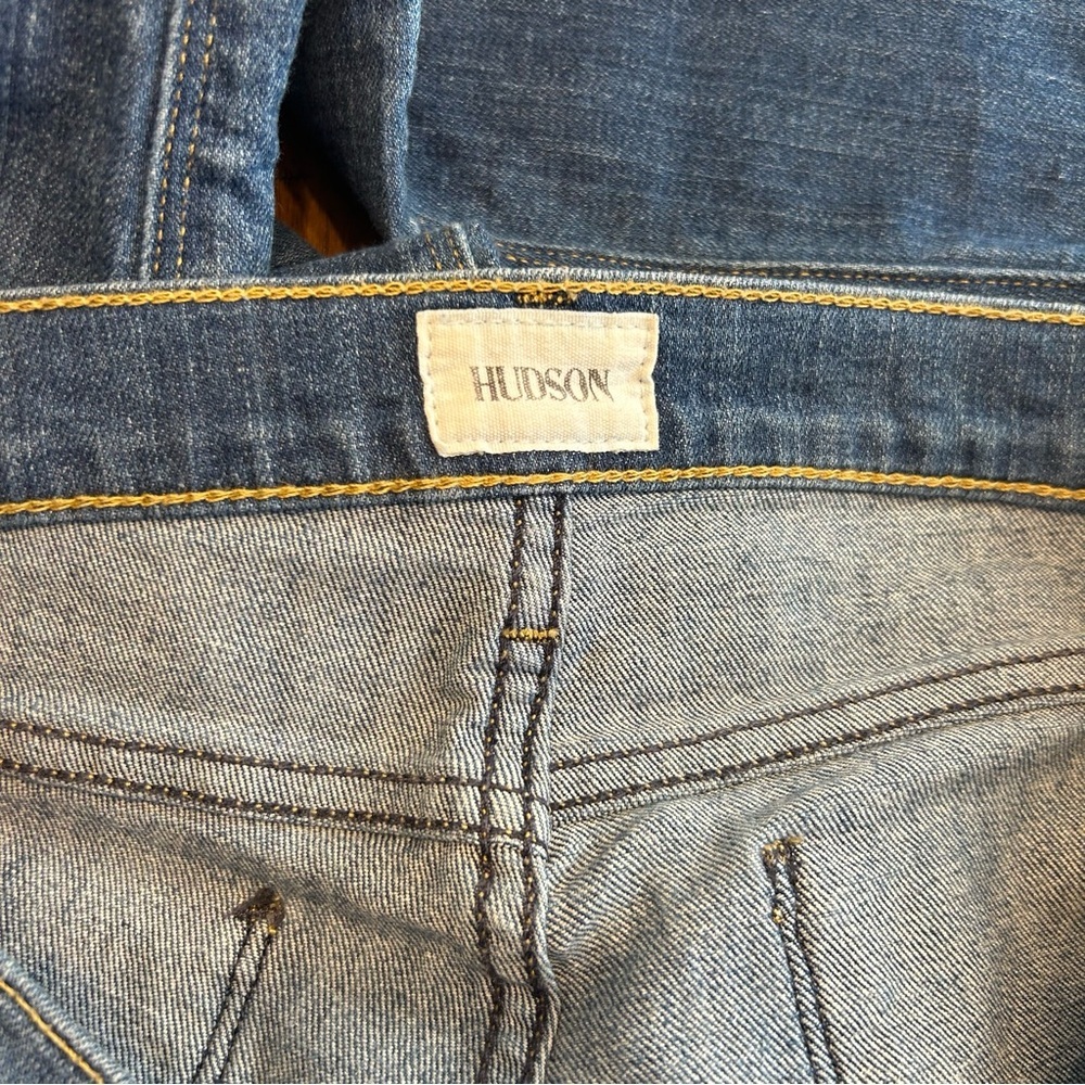 Hudson Krista Super Skinny Crop Jeans, Sz 28, Distressed Medium Wash Denim - Picture 8 of 10